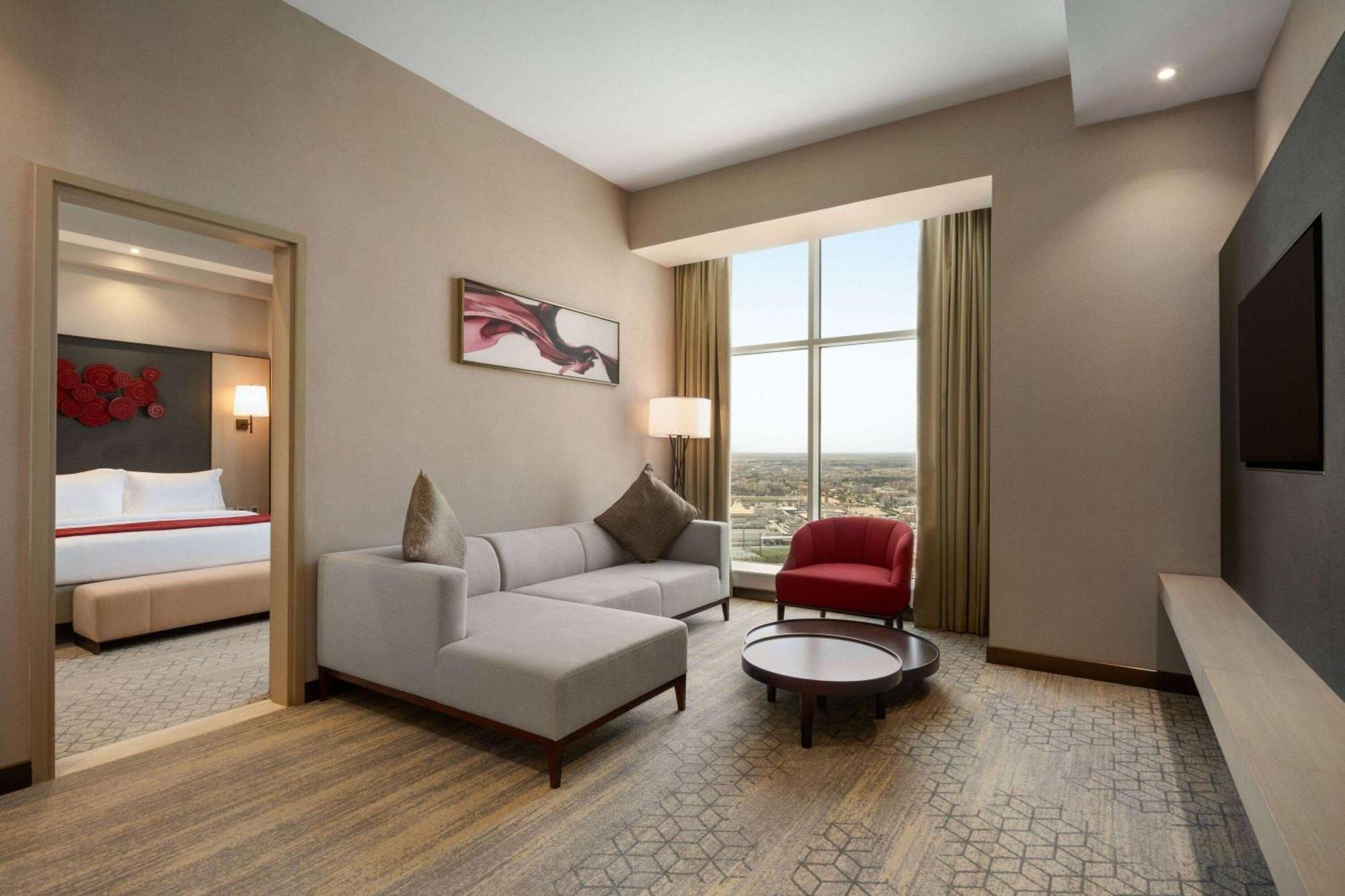 Ramada By Wyndham Riyadh King Fahd Road Экстерьер фото Suite